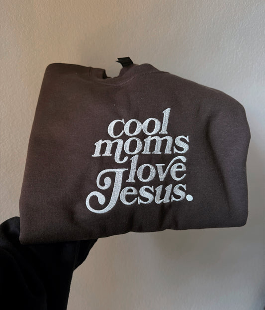 Cool moms love Jesus